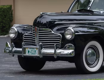 1941 Buick Special Touring Sedan (41)