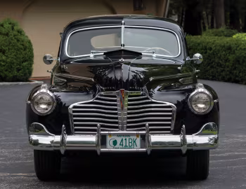 1941 Buick Special Touring Sedan (41)