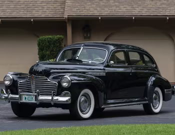 1941 Buick Special Touring Sedan (41)