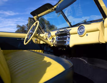 Interior 1948 Buick Super Convertible (56C-4567)
