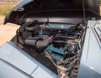 Bajo el capó 1942 Buick Super Convertible (56C)