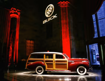 1940 Buick Super Estate Wagon (59)