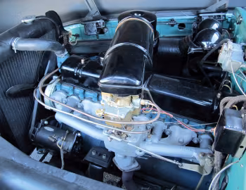 Bajo el capó 1949 Buick Super Estate Wagon (59)