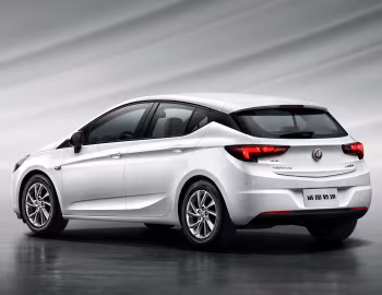 Buick Verano Hatchback [China] '2015–17