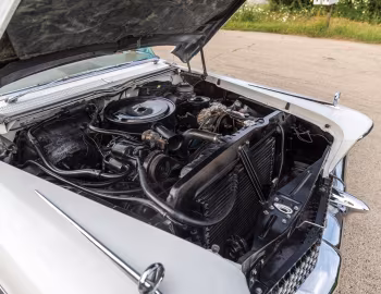 Bajo el capó 1958 Buick Limited "Wells Fargo" Convertible (756-4867X)