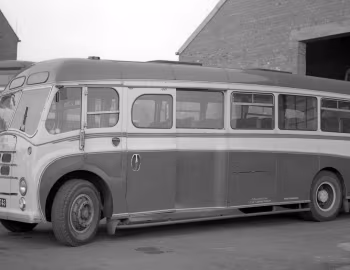 Leyland Tiger PS1/1 Burlingham [UK-spec] (C33F) '1947