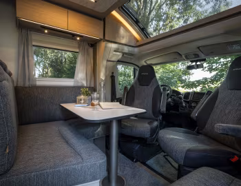 Interior 2025 Bürstner Campeo TD 690 G '2024–25