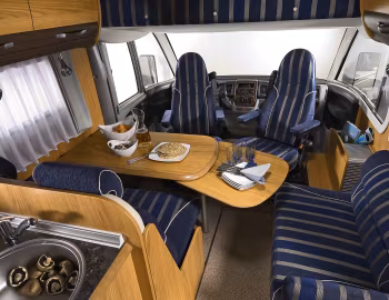内饰 2007–08 Bürstner Elegance i 685 '2006–08