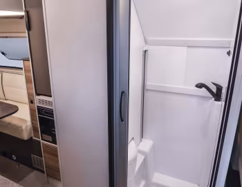 Interior Bürstner B66 644 C [UK-spec] '2026
