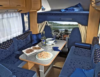 Interior Bürstner Argos A 748-2 '2002–06