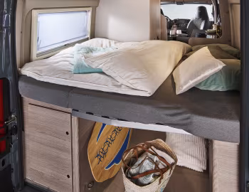 Intérieur 2025 Bürstner Campeo C 600 "SkyLine" '2024–25
