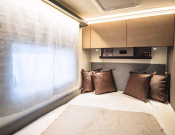 Interior 2025 Bürstner Campeo TD 660 '2024–25