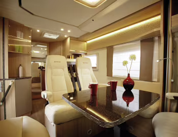 Interior 2017 Bürstner Ixeo it 640 '2016–17
