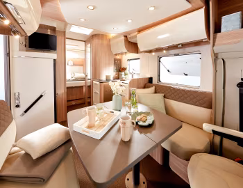 Intérieur 2019–20 Bürstner Ixeo T 736 '2018–20