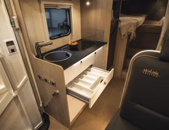 Interior Bürstner Lyseo Time "SkyLine Edition" 690 G '2025