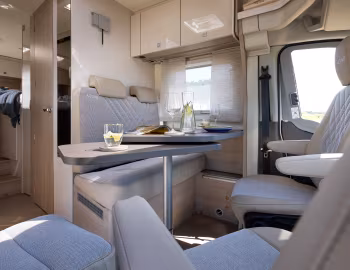 Intérieur 2023–25 Bürstner Lineo T 690 G '08.2022–25