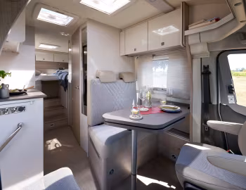 Intérieur 2023–25 Bürstner Lineo T 690 G '08.2022–25