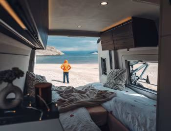 Intérieur Bürstner Habiton HMX 6.0 with pop-up roof '2026