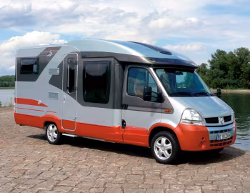 Bürstner MegaVan it 675 '2006–08