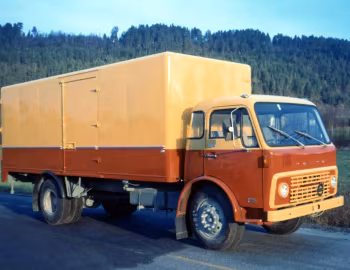 Volvo F85-47 4×2 rigid Bussbygg '1972