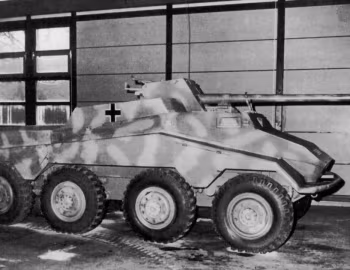 Büssing-NAG ARK Sd.Kfz.234/4 '12.1944–03.1945