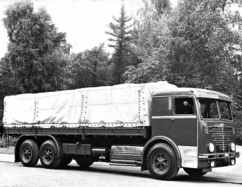 Büssing 12000 U Pritschenwagen '1953