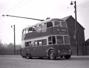 BUT 9611T Weymann [UK-spec] (H30/26R) '1948–49