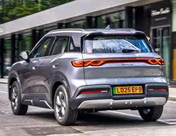 BYD Atto 2 [UK-spec] '2025–pr.