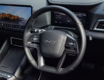 Painel frontal BYD Atto 2 DM-i [Australia] '2026