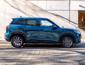 BYD Atto 2 DM-i [EU-spec] '2025–pr.