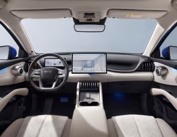 Painel frontal BYD Atto 3 Evo [EU-spec] '2026