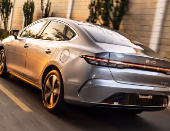 BYD King DM-i [Latam] '2024–pr.