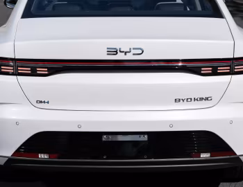 BYD King DM-i [Latam] '2024–pr.