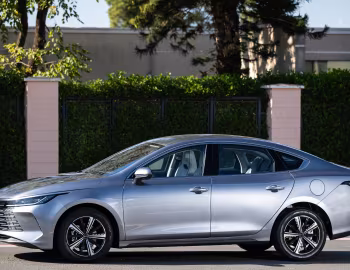 BYD King DM-i [Latam] '2024–pr.