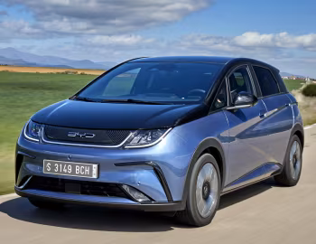 BYD Dolphin [EU-spec] '2023–pr.