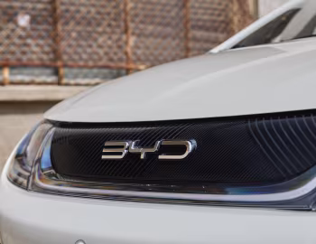 Logotipo BYD Dolphin [EU-spec] '2023–pr.