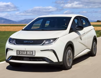 BYD Dolphin [EU-spec] '2023–pr.