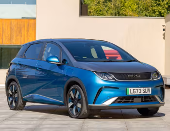 BYD Dolphin [UK-spec] '2023–pr.