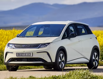 BYD Dolphin [EU-spec] '2023–pr.