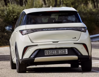 BYD Dolphin [EU-spec] '2023–pr.