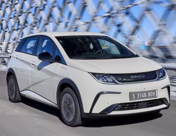 BYD Dolphin [EU-spec] '2023–pr.