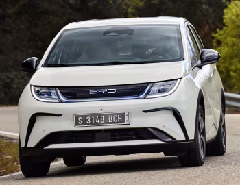 BYD Dolphin [EU-spec] '2023–pr.