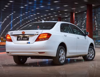 BYD e5 300 '2016–19