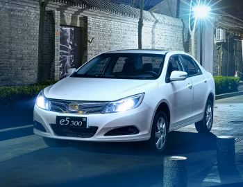 BYD e5 300 '2016–19