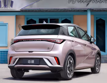 BYD Dolphin [China] '2021–23