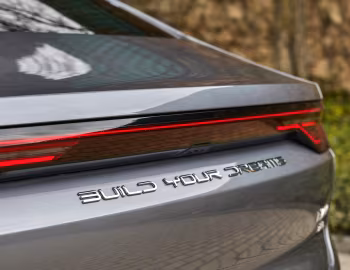 BYD Han EV [EU-spec] '2022–pr.