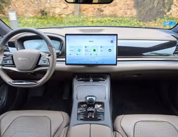 Painel frontal BYD Han EV [EU-spec] '2022–pr.