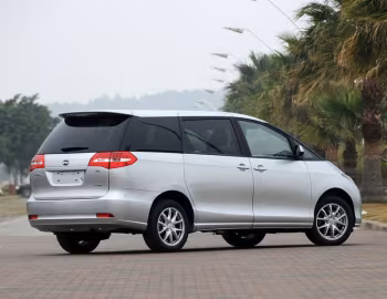 BYD M6 '09.2010–12