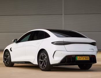 BYD Seal [UK-spec] '2023–pr.