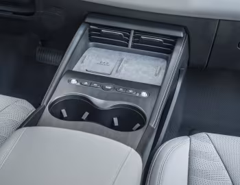 Interior BYD Seal 6 DM-i Touring [EU-spec] '2025–pr.